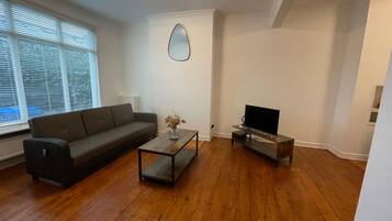 House | Living area | TV