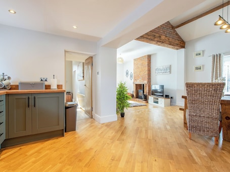 Interior. 4 bedroom accommodation in Durham