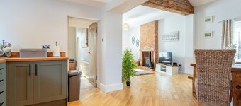 4 bedroom accommodation in Durham