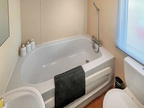 Towels - 2 bedroom accommodation in Poole (Poole)