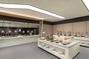 Petit déjeuner buffet (66 CNY par personne)