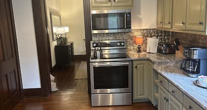 Spacious 4-bedroom 19th Century home in historic downtown Maysville!