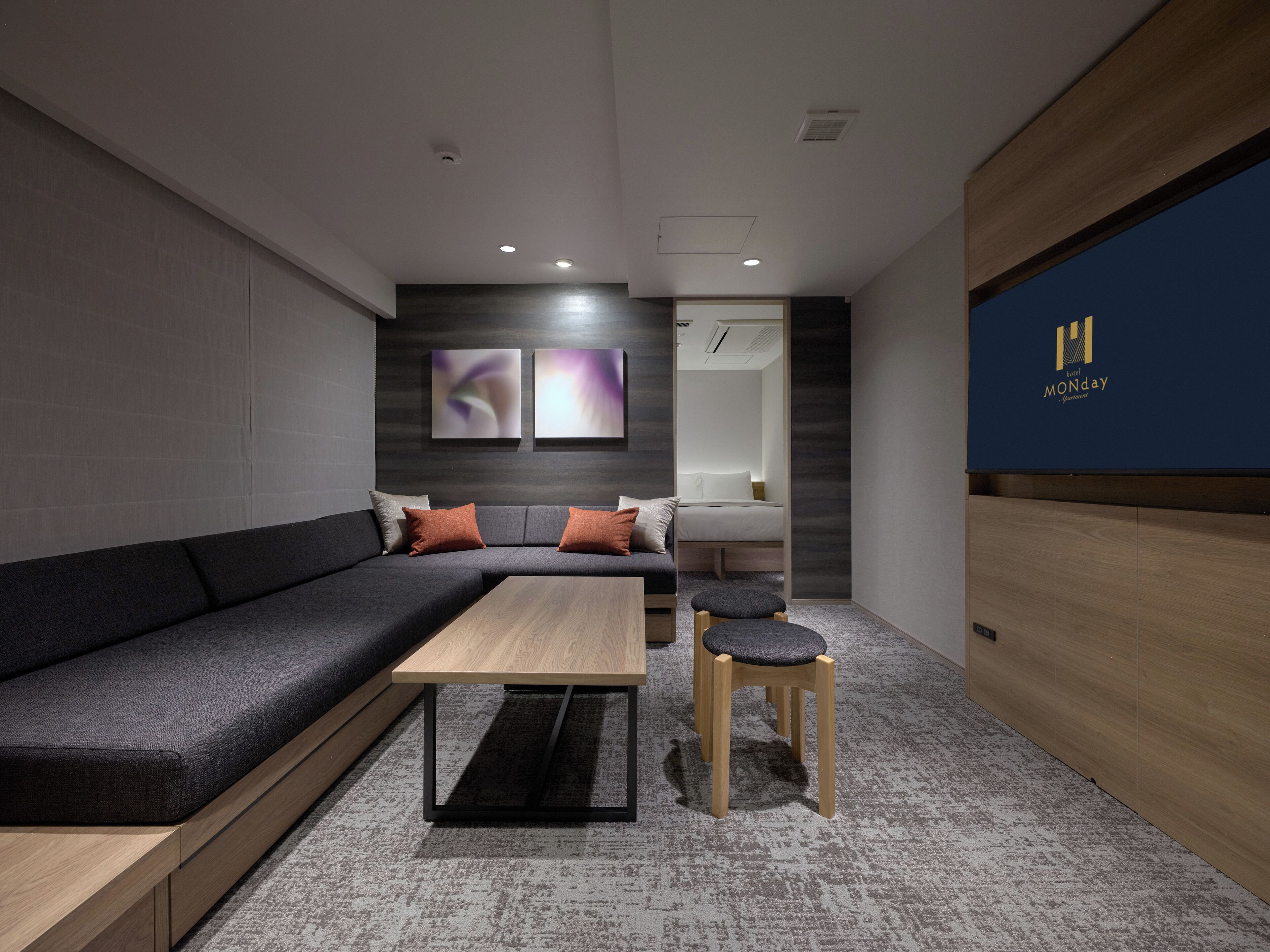 1Bedroom Deluxe Suite Room 6, Non Smoking | In-room safe, iron/ironing board, WiFi (free), bed sheets