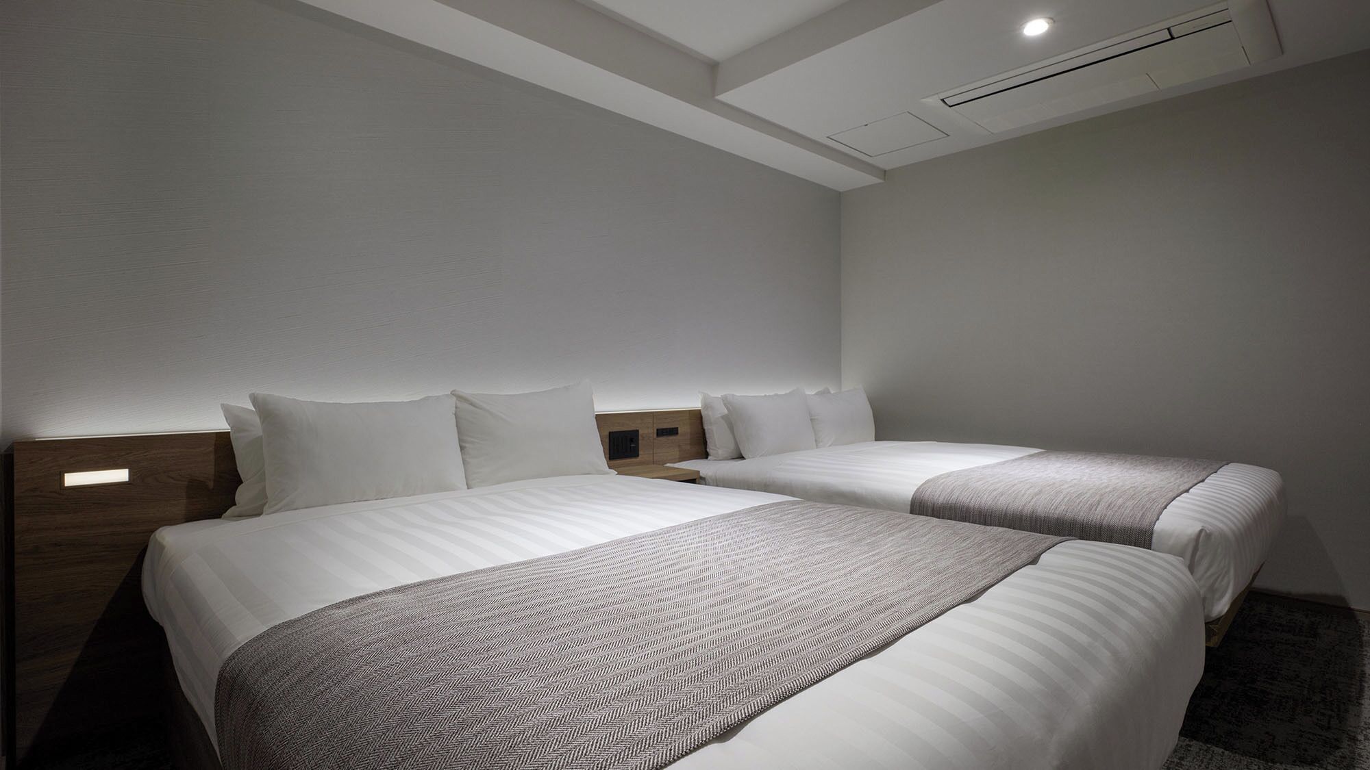 In-room safe, iron/ironing board, free WiFi, bed sheets