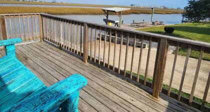 Peach House close to ICW & Sargent beach