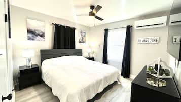 4 bedrooms, free WiFi, bed sheets