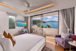 In-room safe, desk, free WiFi, bed sheets