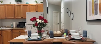 Conveniently located bedroom apartment in charming Baldwin with AC, WiFi