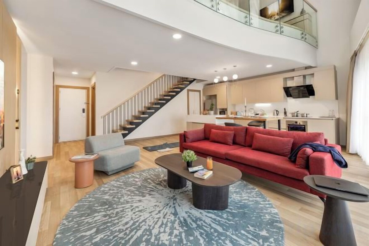 One-Bedroom Penthouse