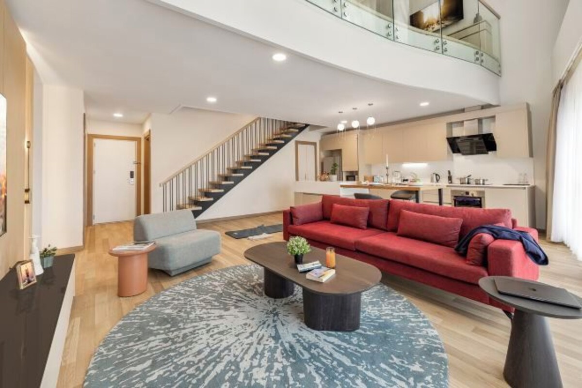 One-Bedroom Penthouse