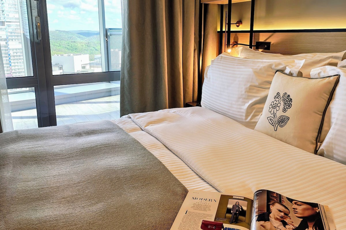 Deluxe Apartment, 1 Bedroom | Down comforters, in-room safe, desk, laptop workspace