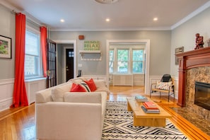Smart TV, fireplace, video games, books