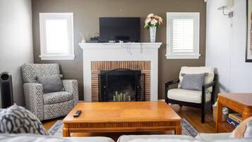 Smart TV, video games, computer monitors