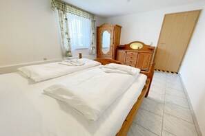 1 Schlafzimmer, WLAN, Bettwäsche