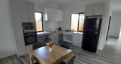 Alawoona Retreat â Home in Redbank Plains Queensland, 3 bedrooms and 3 bathrooms