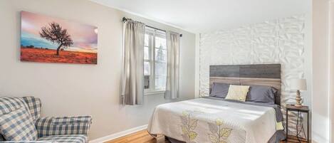 5 habitaciones, cuna de viaje, wifi gratis y ropa de cama