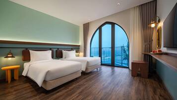 Habitación Deluxe, vistas al mar | Escritorio, cortinas opacas, sistema de insonorización y wifi gratis