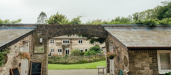Bredy a Beautiful Dorset Couples Cottage Dog Friendly