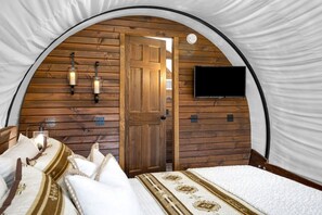 1 chambre, Wi-Fi gratuit, draps fournis