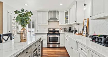 Newly Remodeled 3BR with Pool near Ontario Airport