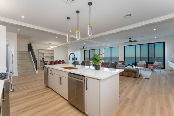 Interior - NEW Luxury 4,000 SF Waterfront Home, With Pool, Sleeps 20 (Port Isabel)