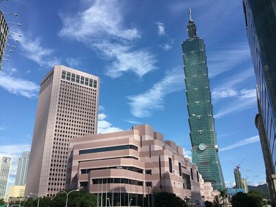 Yourcity Warm Nest - Taipei 101 and Big Dome Large Space & Sleeps 8 people