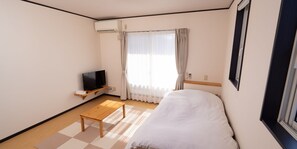 Single Room, Smoking | Free WiFi, bed sheets - STAY FREE (Isinomaki)