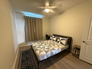 1 多间卧室、熨斗/熨衣板、WiFi