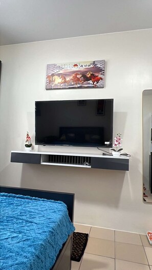 1 makuuhuone, silitysrauta/-lauta, Wi-Fi, vuodevaatteet