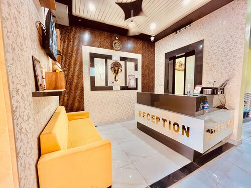 shree Ghanshyam palace