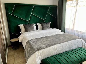 2 chambres, fer et planche à repasser, Wi-Fi, literie fournie