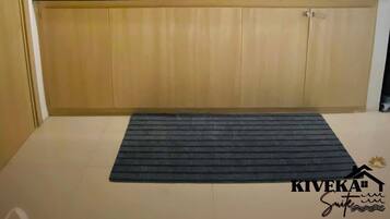 Fridge, microwave, stovetop, electric kettle