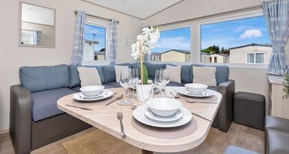 Vacant Nests | Seton Sands | The St Andrews