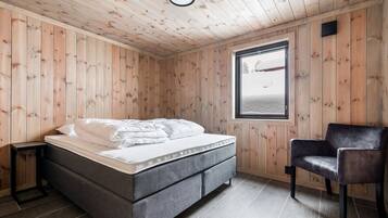 Chalet, 4 Bedrooms, Balcony, Mountain View | 4 bedrooms