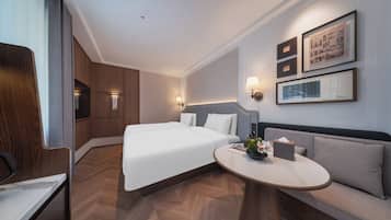 Business Double Room | Down duvets, free minibar, free WiFi, bed sheets
