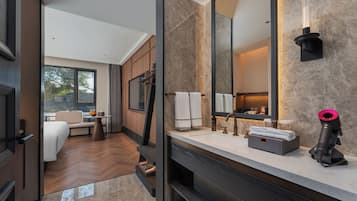 Superior Double Room | Down comforters, free WiFi