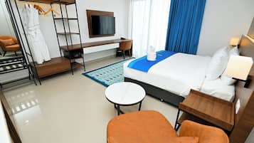 In-room safe, desk, free WiFi, bed sheets