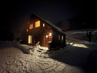 Hirafu Cottage