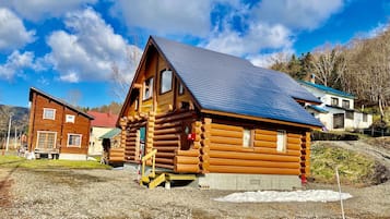 Room, Multiple Beds, Non Smoking, Hill View | Free WiFi