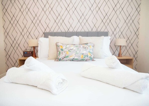 4 quartos, ferros/tábuas de passar roupa, Wi-Fi de cortesia