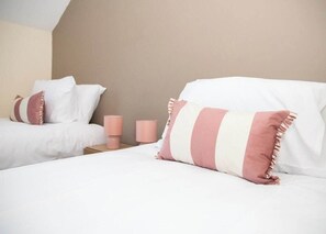 4 bedrooms, free WiFi