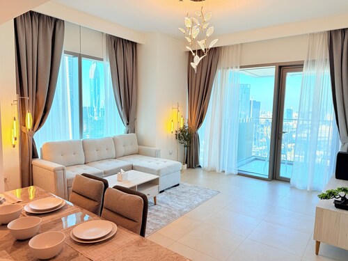 Premium 2-bedroom apartment infront of Dubai Mall