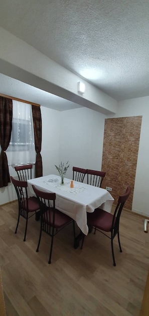 Villa, 5Â Schlafzimmer, barrierefrei, Raucher | Esszimmer