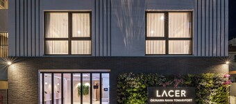 LACER OKINAWA NAHA TOMARIPORT