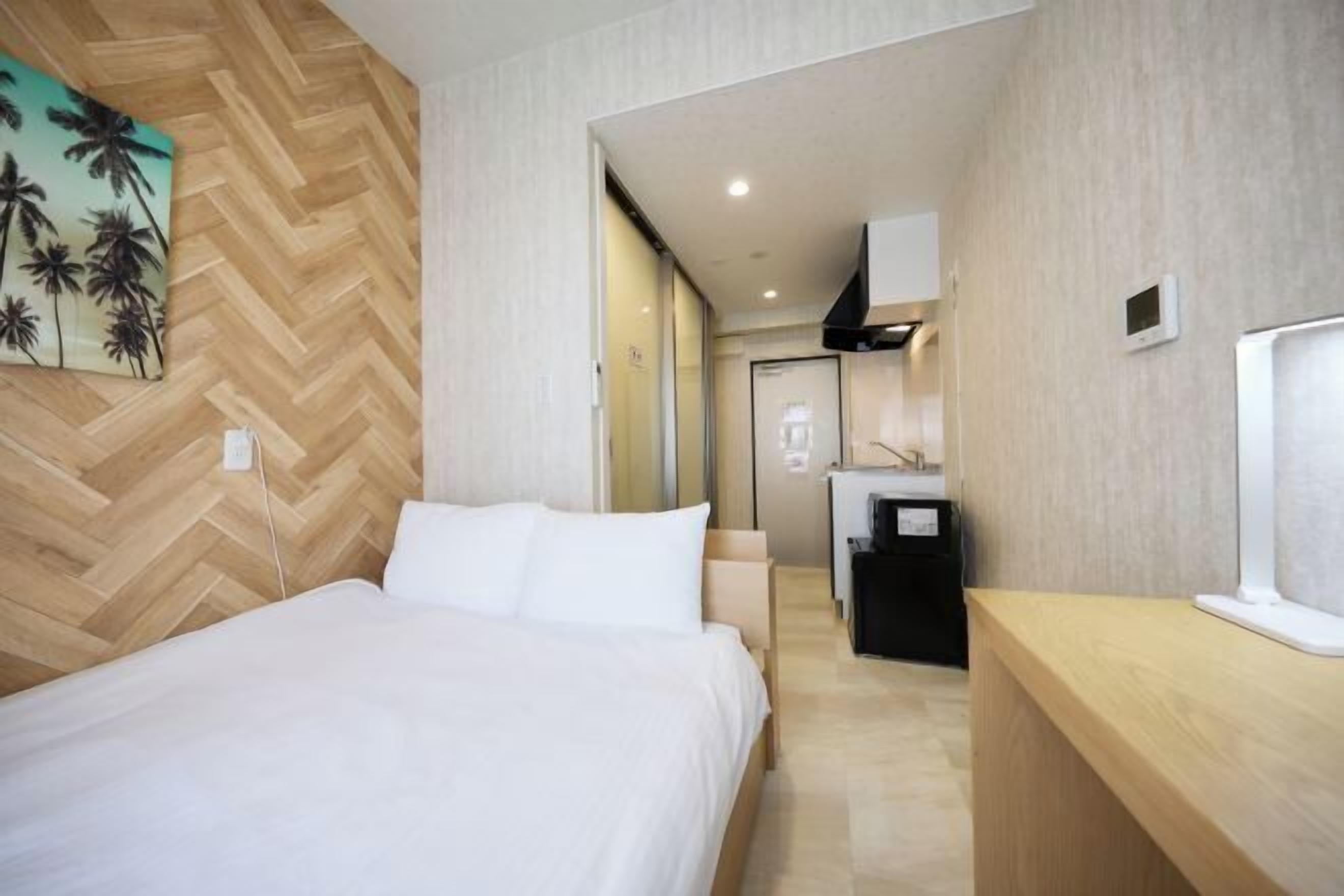 Schreibtisch, Bügeleisen/Bügelbrett, kostenloses WLAN