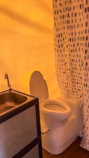 House, Balcony, Beach View | Bathroom