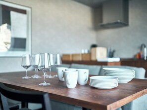 Suite - ikke-ryger - sauna (With private sauna and jacuzzi) | Opholdsområde | Fladskærms-tv