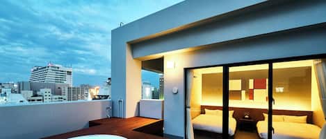 Suite, Nichtraucher, Sauna (With private sauna and jacuzzi) | Terrasse/Patio