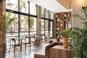 Sala de estar en el lobby