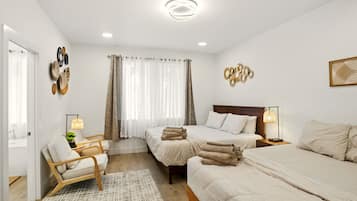 4 habitaciones, tabla de planchar con plancha y wifi